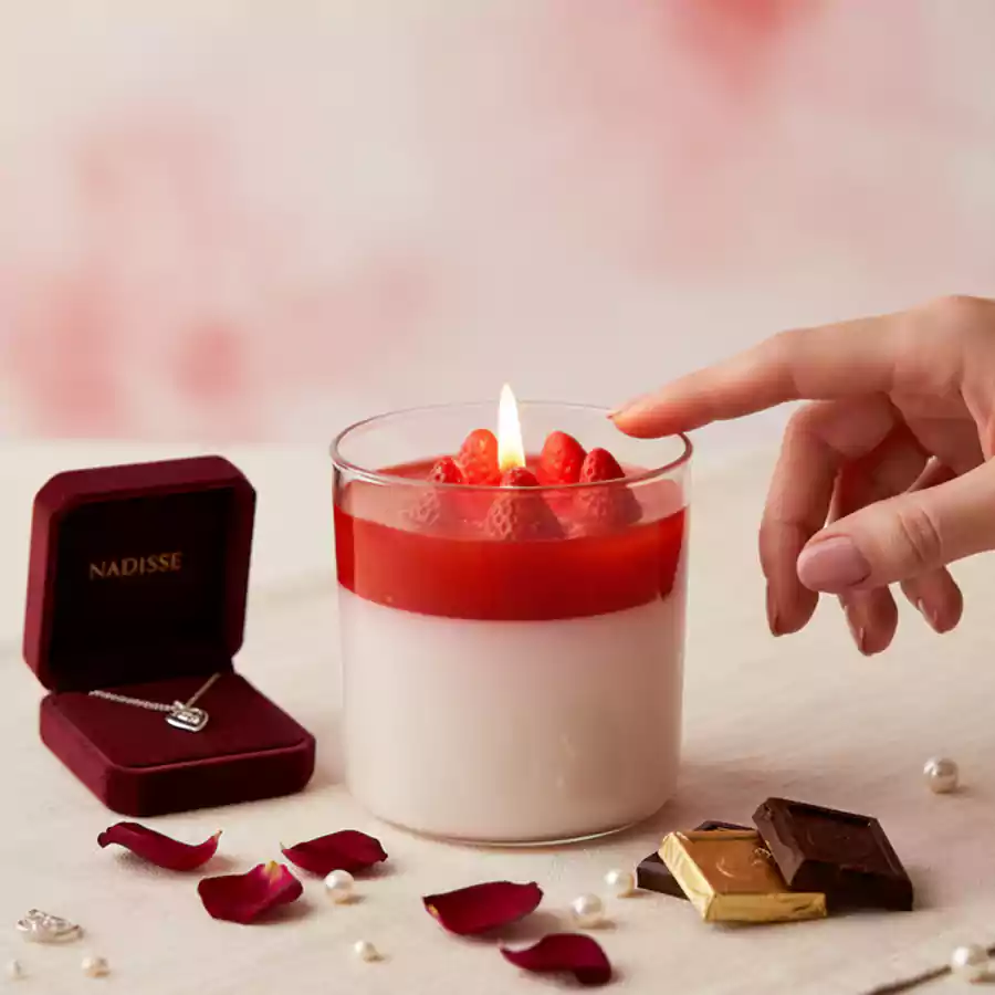 Çilek Figürlü Cam Bardak Mum - Görsel 3