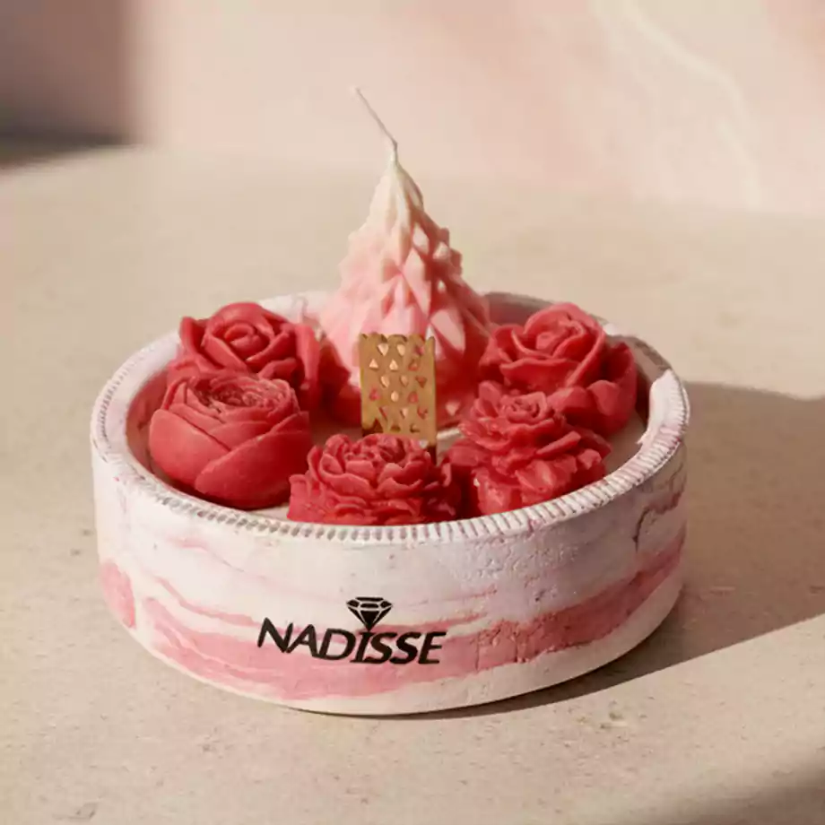 El Yapımı Gül Detaylı Dekoratif Mum | Özel Tasarım Mum - Görsel 2