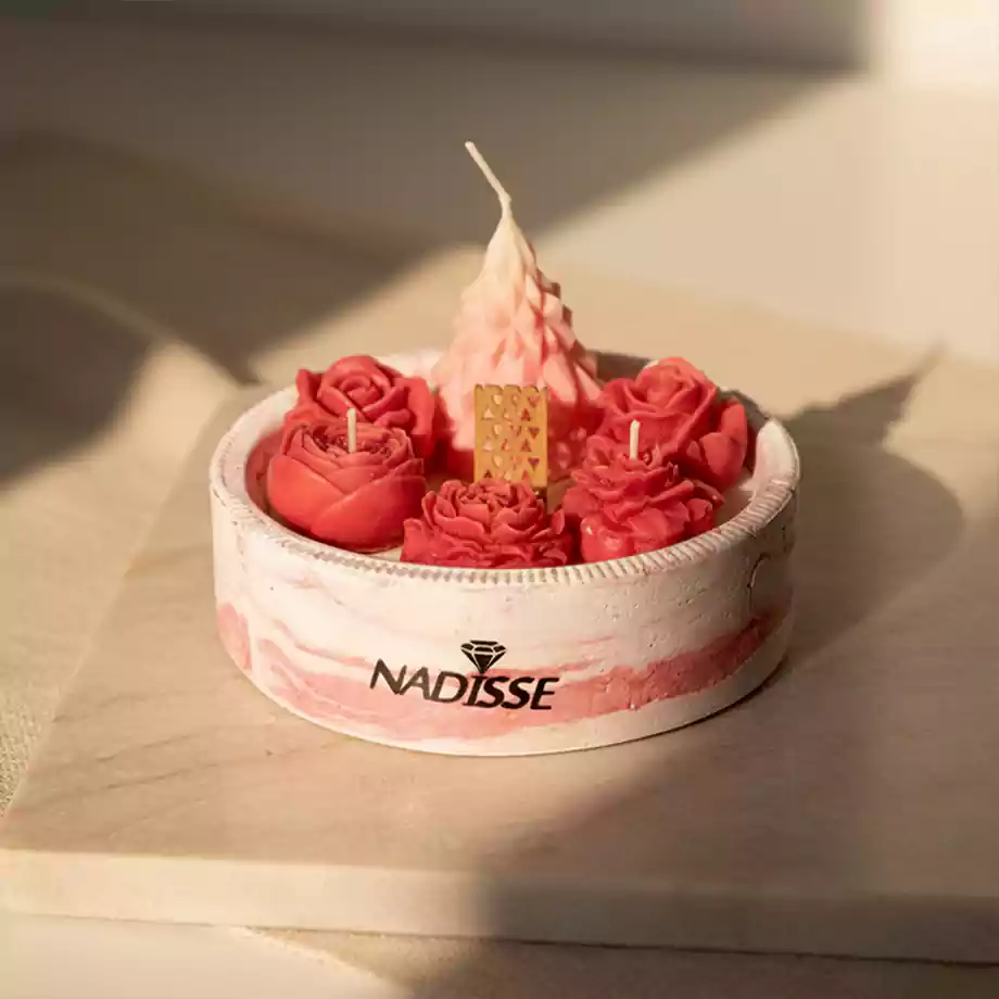 El Yapımı Gül Detaylı Dekoratif Mum | Özel Tasarım Mum - Görsel 6