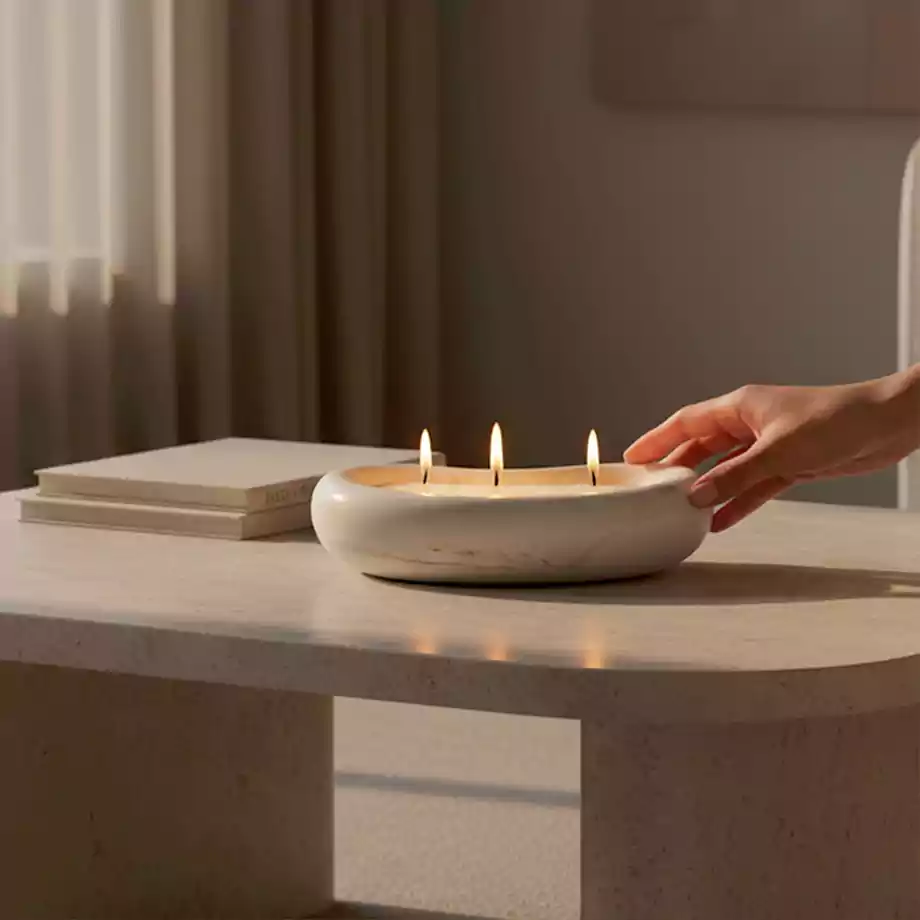 Nadisse El Yapımı Taş Görünümlü 3 Fitilli Soya Mum - Görsel 3