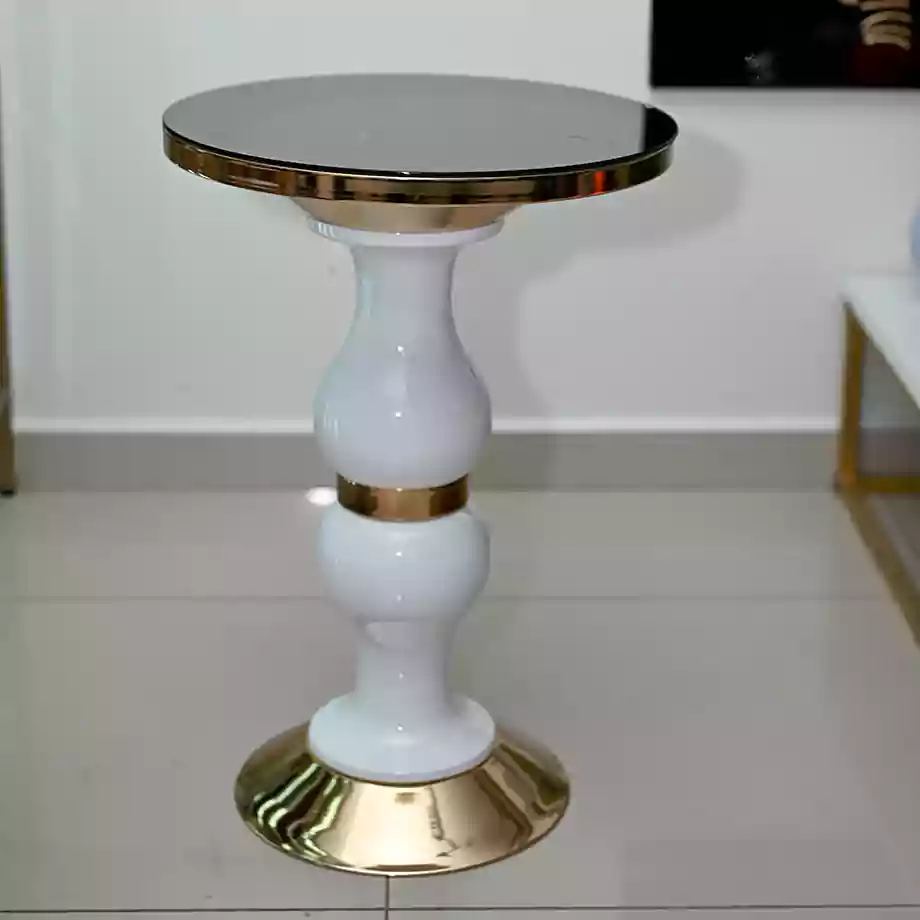 Gold Detaylı Beyaz Dekoratif Yan Sehpa - Görsel 3