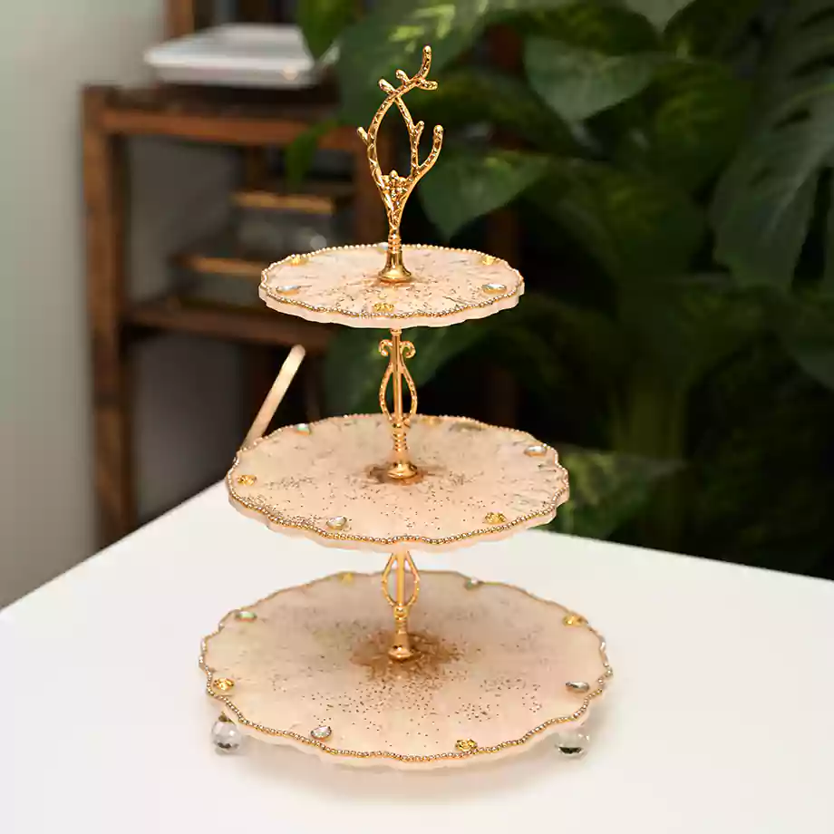 3 Katlı Gold Detaylı Epoksi Sunum Standı - Görsel 2